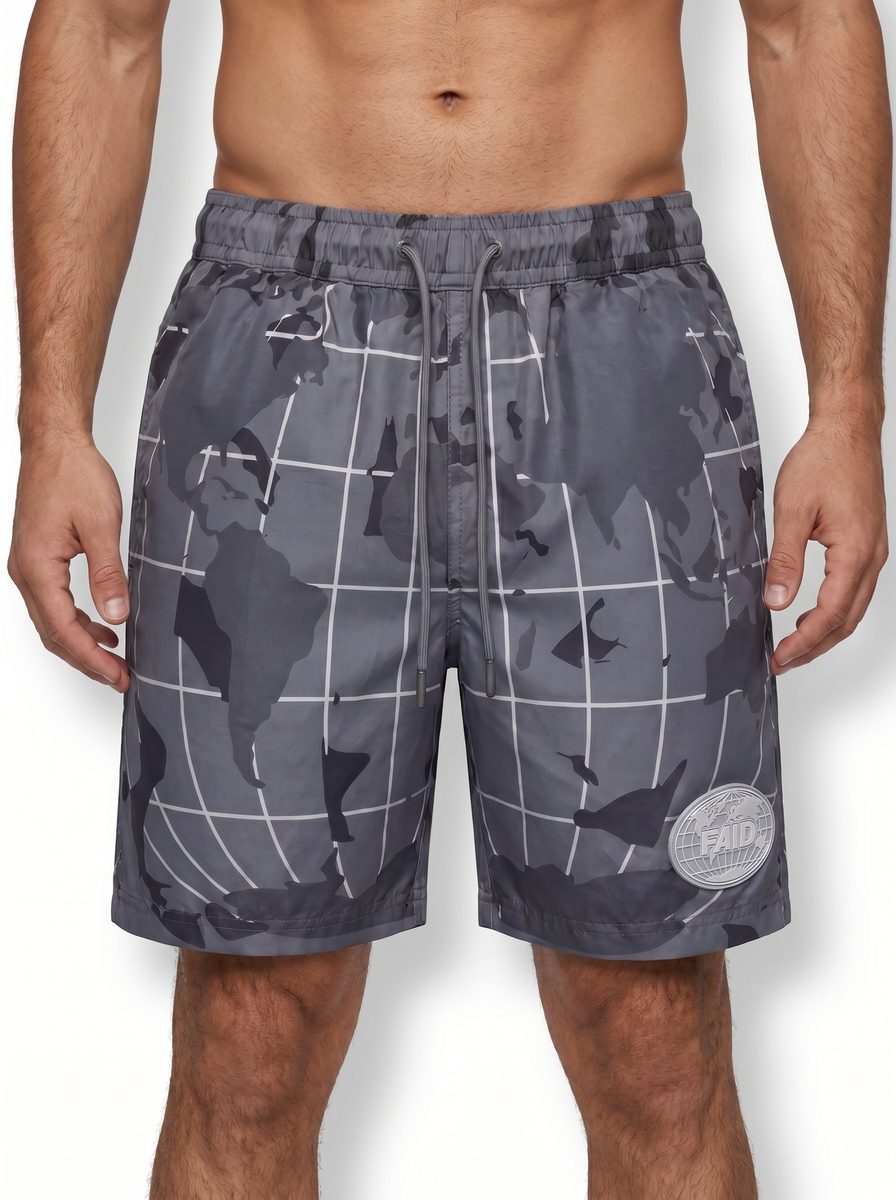 FAID Tailored Short in grey, on model